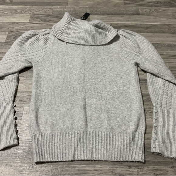 Tahari Grey Heather Pullover Turtleneck Sweater; medium Women’s - Picture 11 of 11